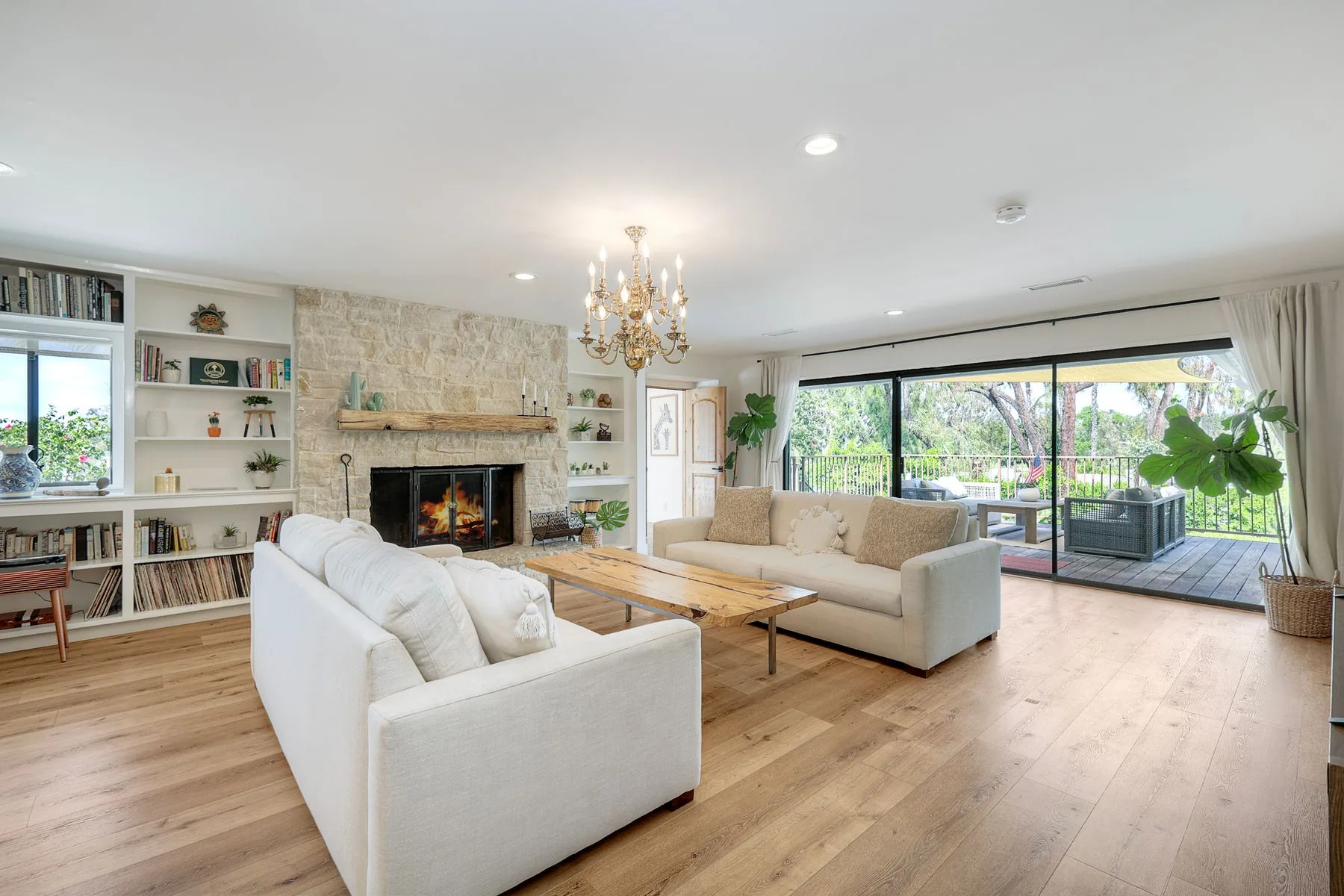 Additional living room seating at Casa La Granada